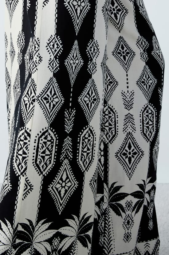 Pantalon de pyjama large avec motifs;${refinementColor}