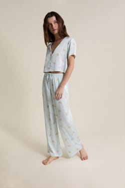 Pantalon de pyjama satin&eacute; &agrave; motifs;${refinementColor}