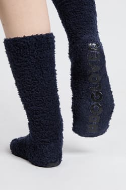 Calcetines antideslizantes de pelo con bordado de caniche;${refinementColor}