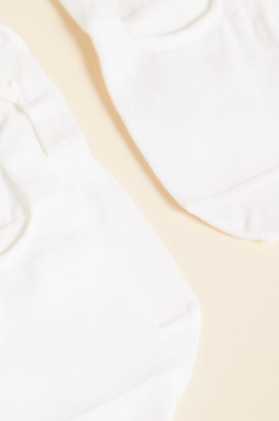 2-Pair Invisible Socks;${refinementColor}
