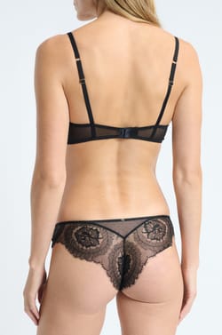 Hipster en dentelle;${refinementColor}