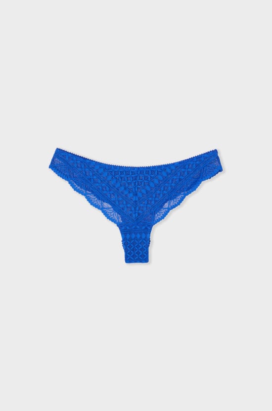 Tanga en dentelle;${refinementColor}
