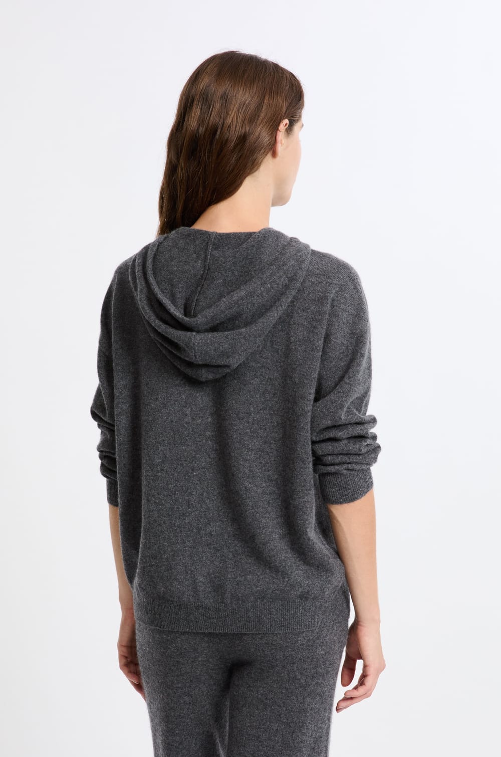Pull à capuche en cachemire;${refinementColor}