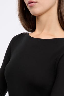 T-shirt thermique col bateau avec cachemire;${refinementColor}