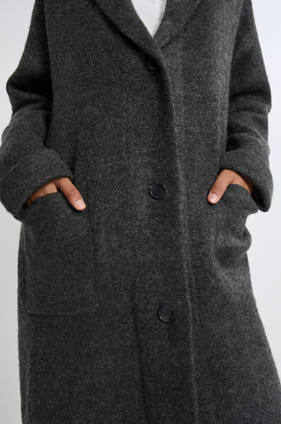 Manteau long avec boutons;${refinementColor}