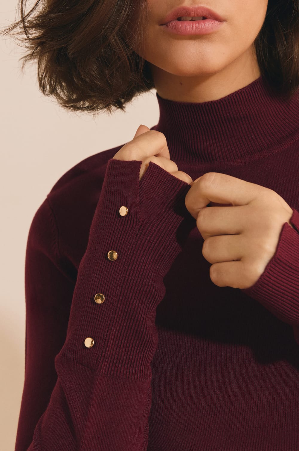 Pull en maille fine &agrave; manches mi-longues;${refinementColor}