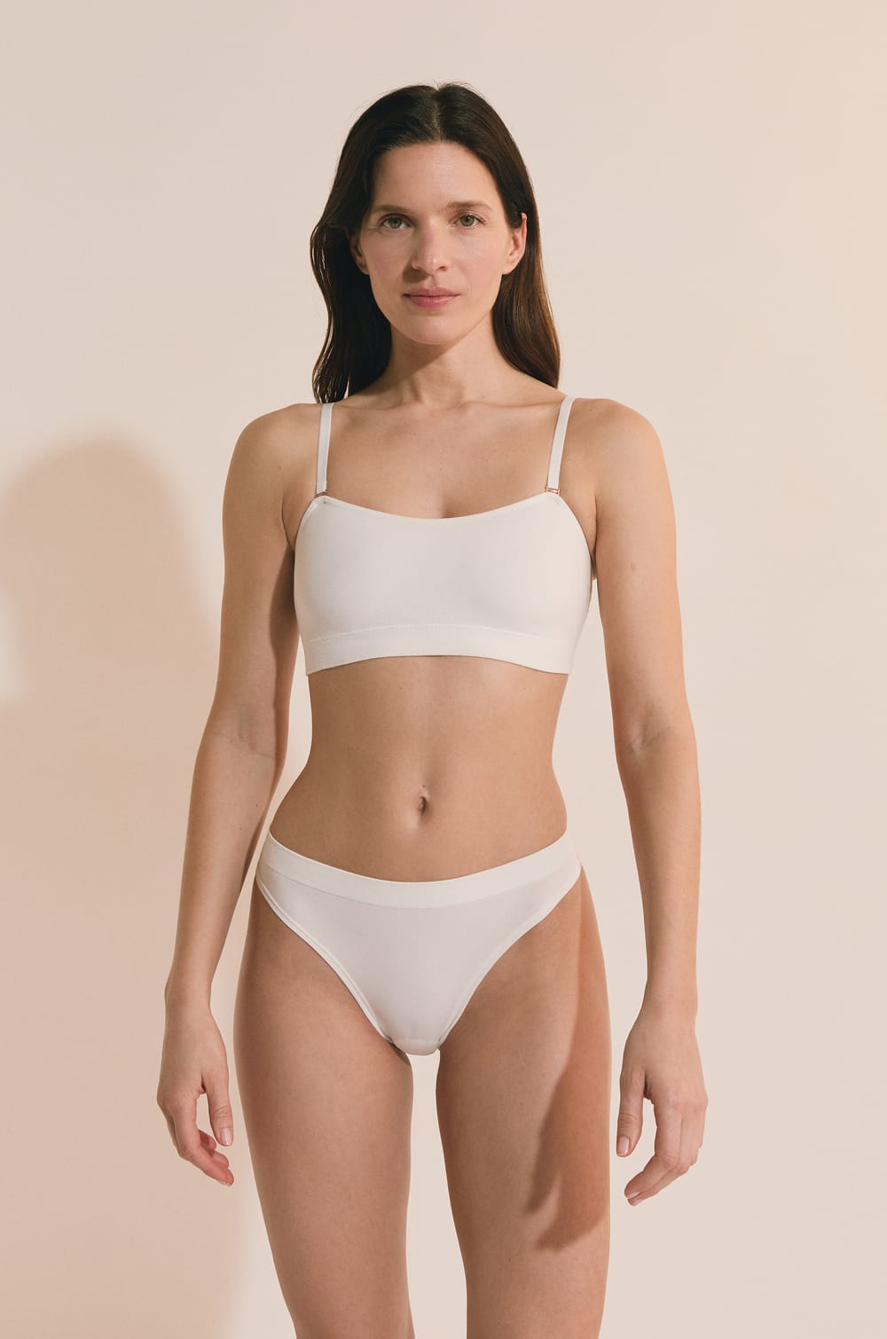Soutien-gorge bandeau avec bretelles amovibles en coton;${refinementColor}