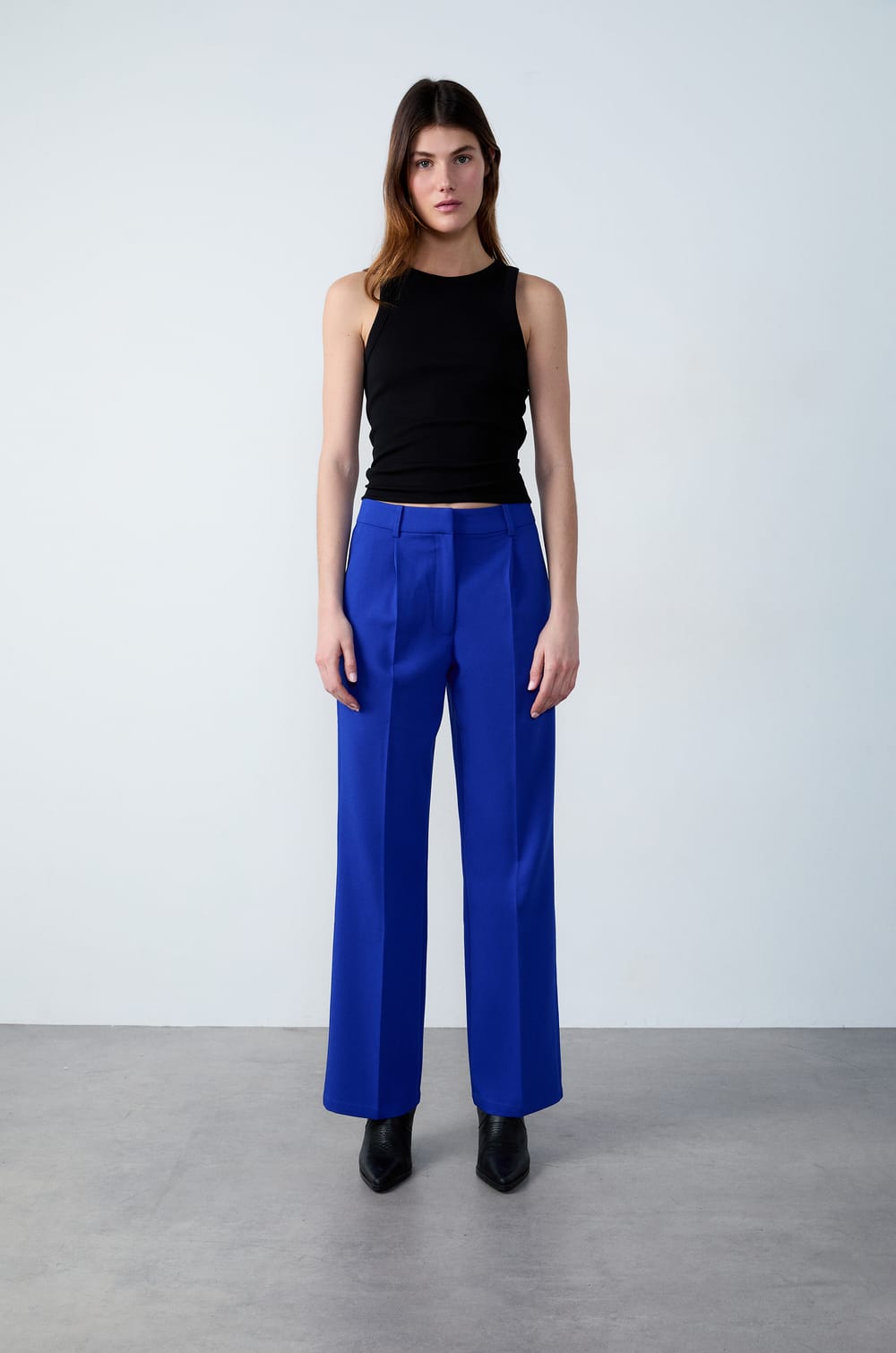 Wide Pants;${refinementColor}
