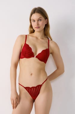 Lace Thong;${refinementColor}