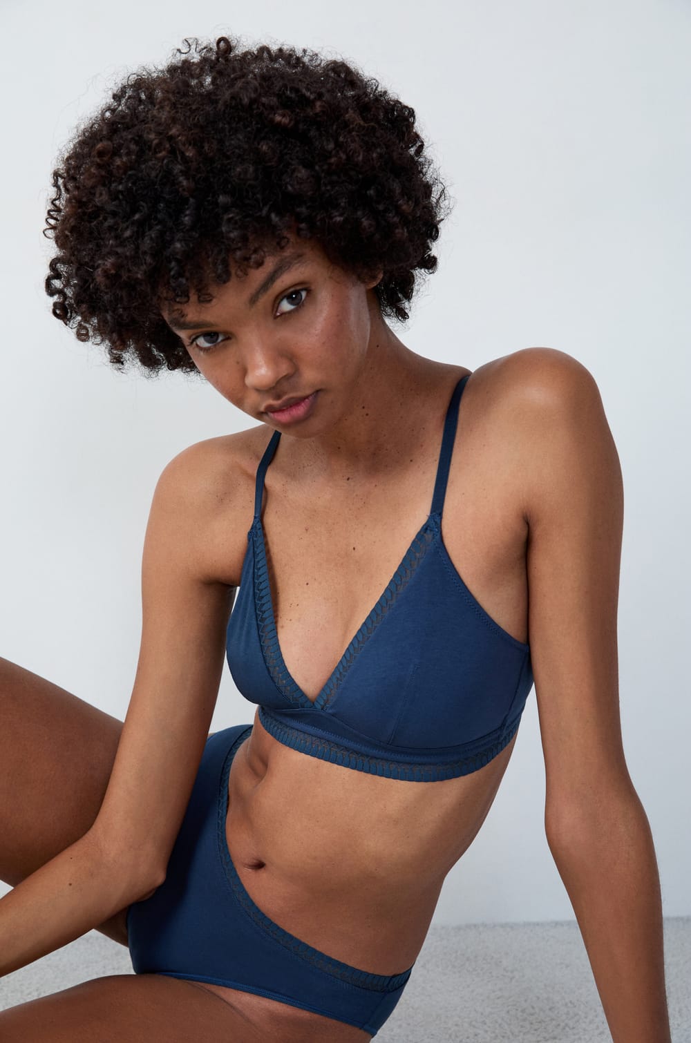 Wireless Triangle Bra, Removable Cotton Pads;${refinementColor}
