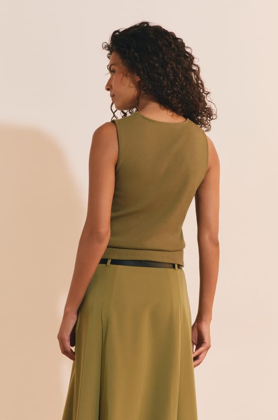 Top &agrave; col carr&eacute; en coton;${refinementColor}