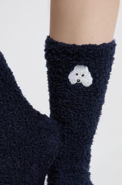 Socken aus Kunstfell;${refinementColor}