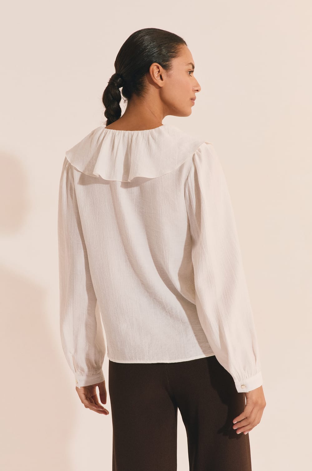 Blouse volants fluide;${refinementColor}