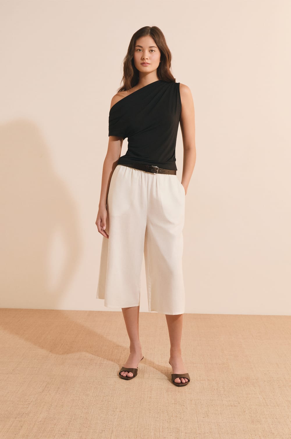 Jupe-culotte en lin m&eacute;lang&eacute;;${refinementColor}