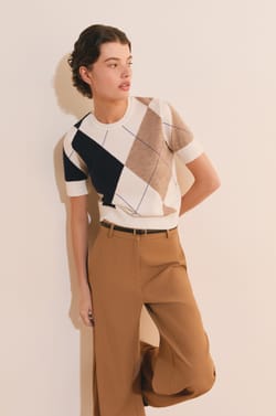 Pull manches courtes &agrave; motifs;${refinementColor}