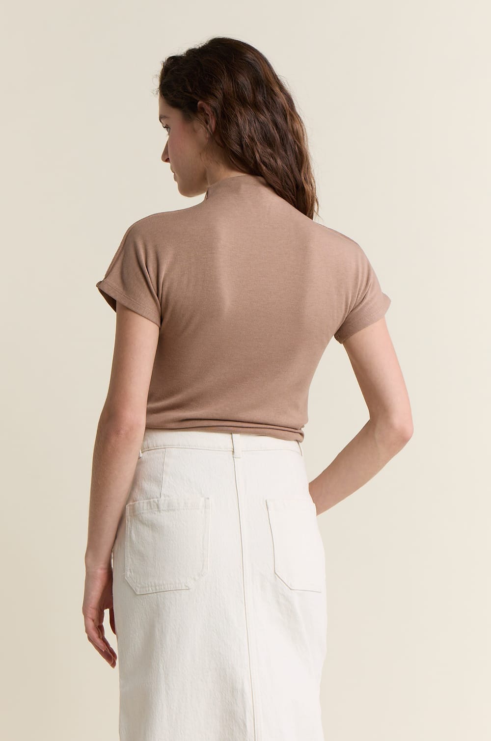 T-shirt &agrave; manches courtes &agrave; col montant;${refinementColor}