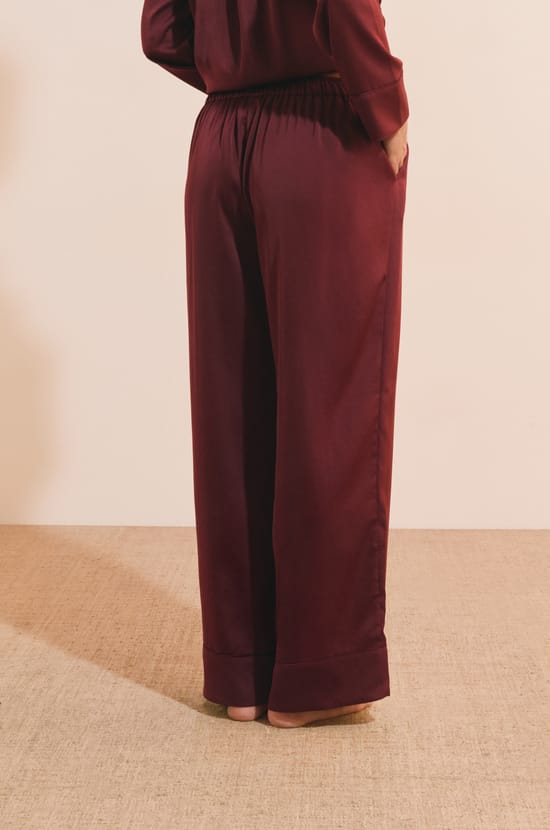 Pantalon de pyjama satin&eacute;;${refinementColor}