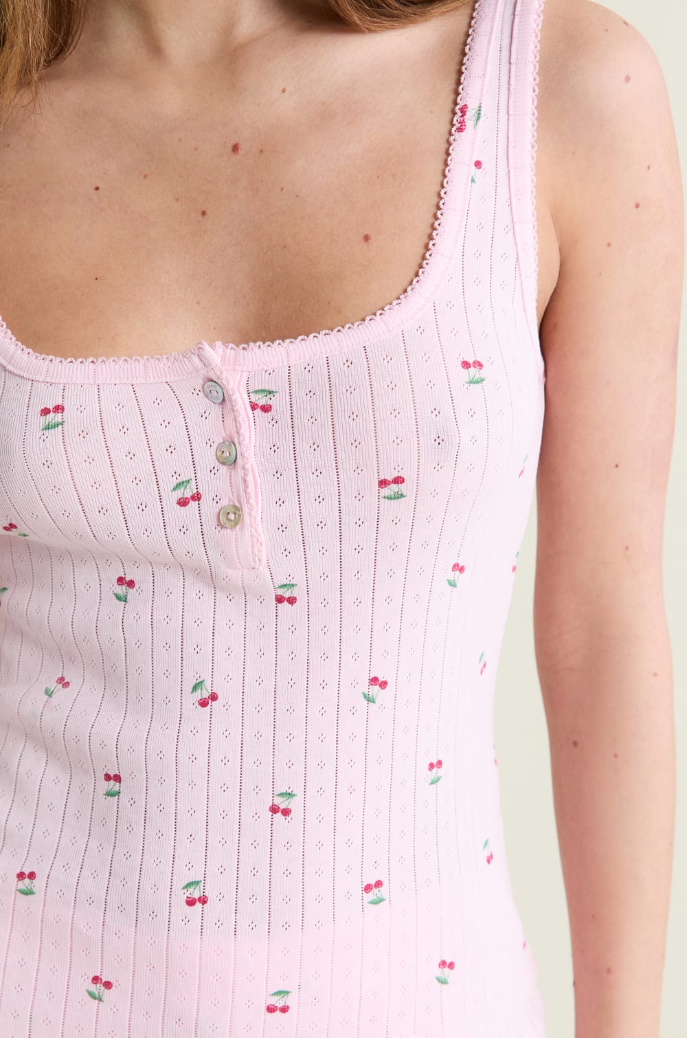 D&eacute;bardeur de pyjama &agrave; motifs en coton en pointelle;${refinementColor}