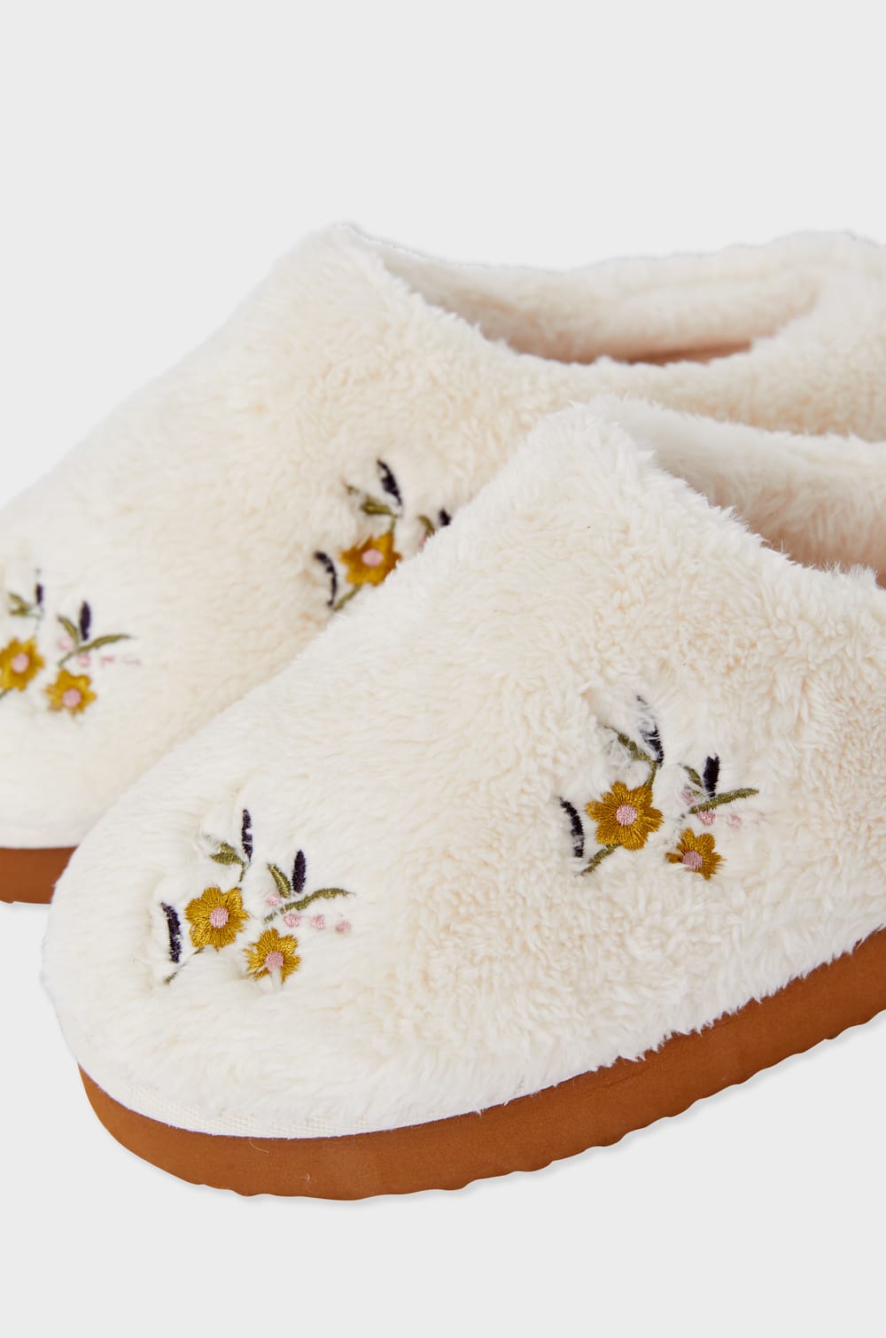 Chaussons mules à motifs ;${refinementColor}