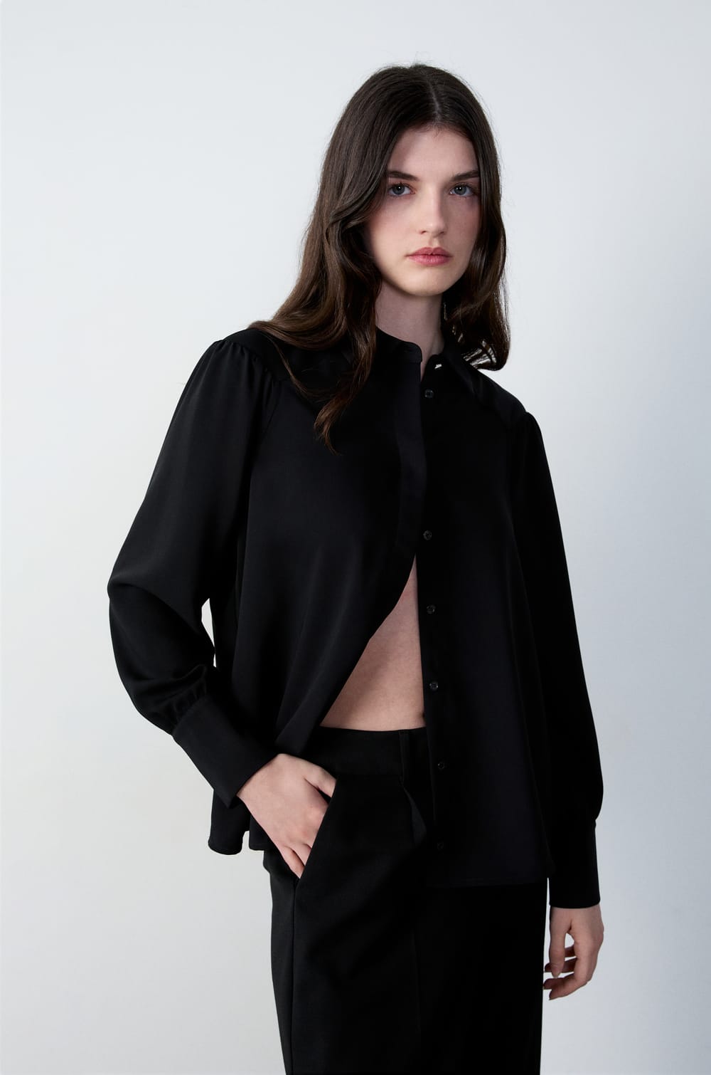 Long-sleeved Shirt;${refinementColor}