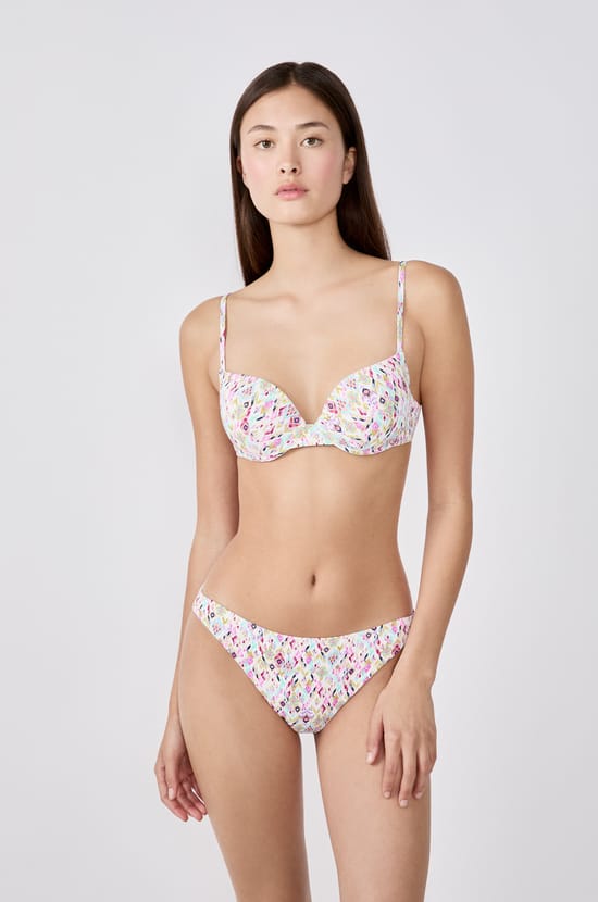 Patterned bikini bottom brief;${refinementColor}