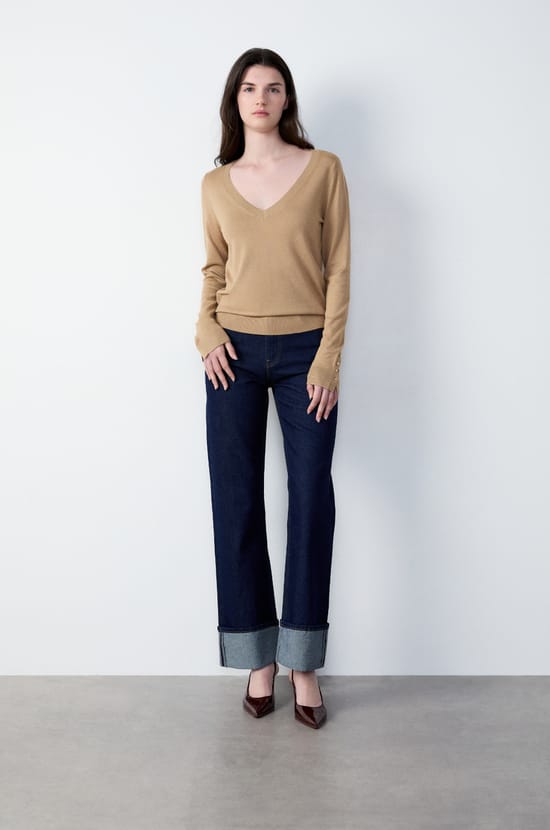 Pull col V;${refinementColor}