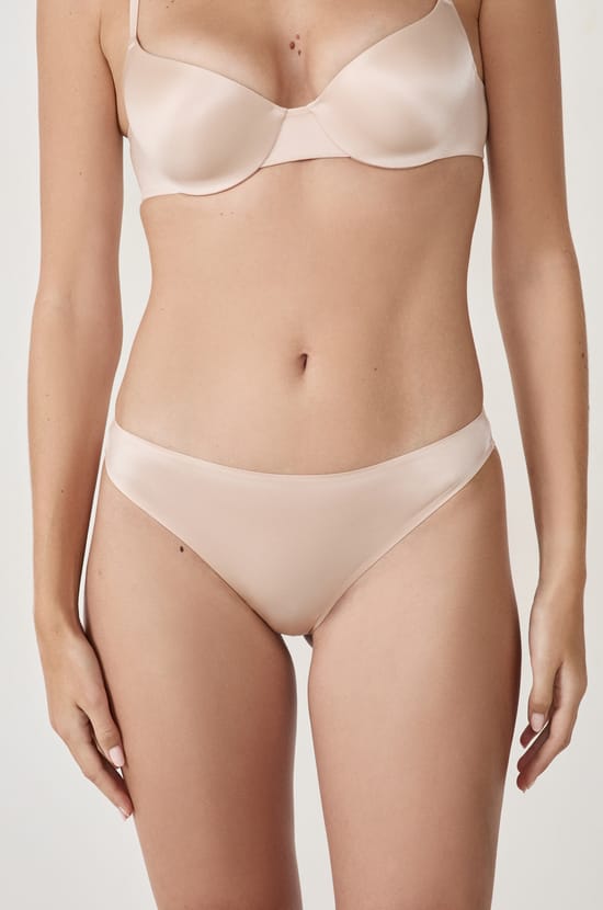 Tanga en microfibre;${refinementColor}