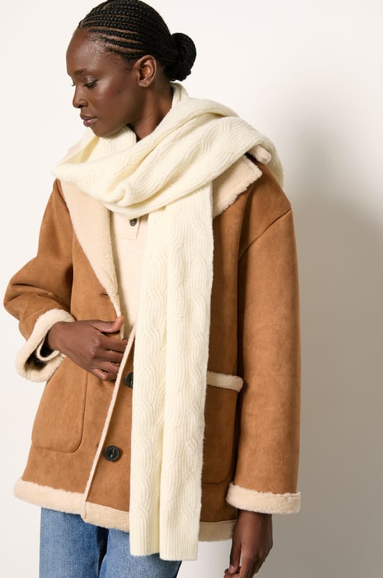 Scarf;${refinementColor}