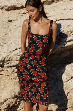 Robe midi avec fente &agrave; motif floral;${refinementColor}