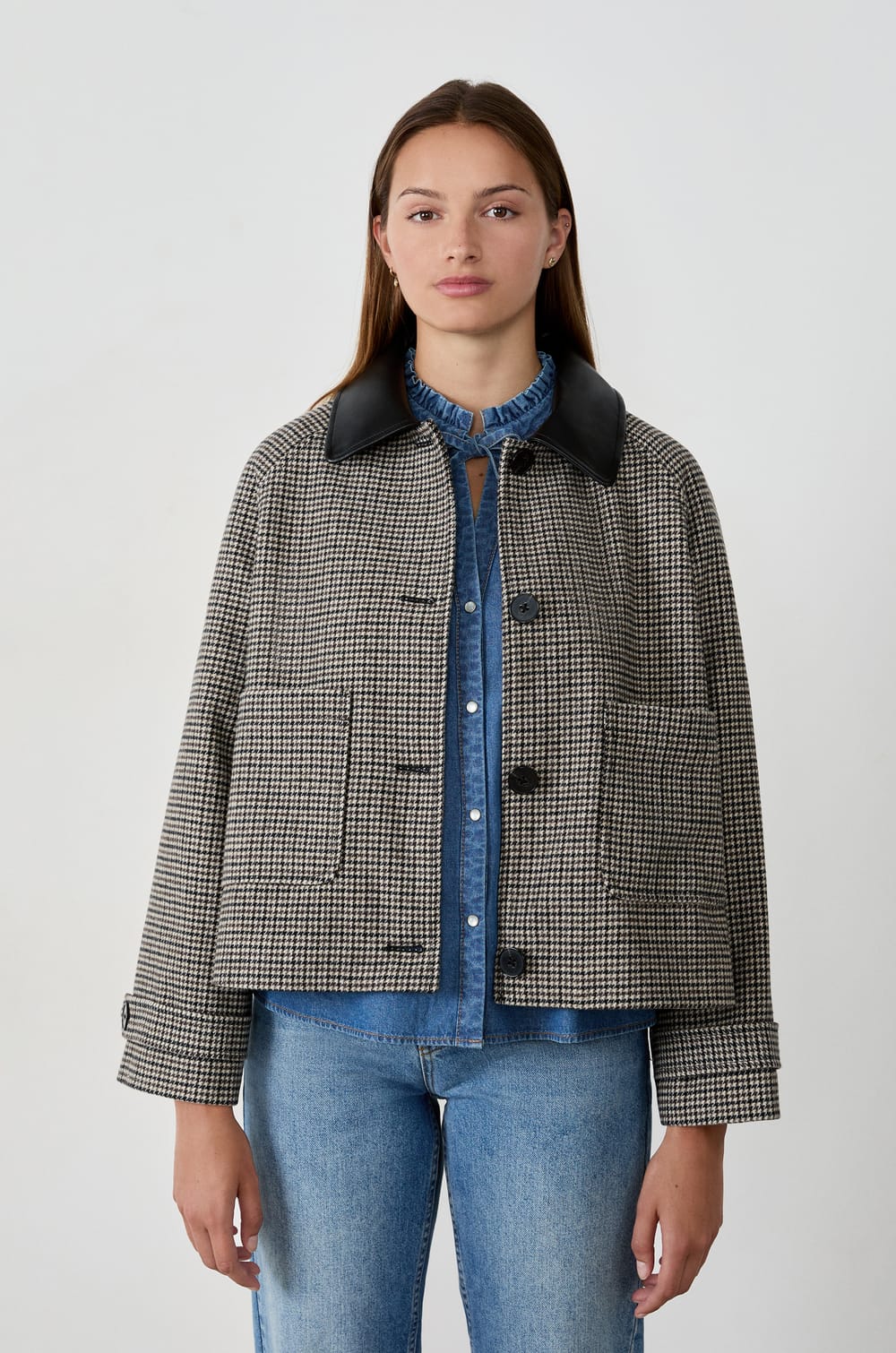 Blouson court en jacquard;${refinementColor}