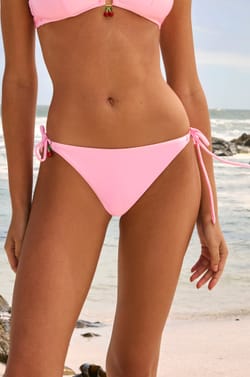 Satyna bikini do zawiązania z zawieszką;${refinementColor}