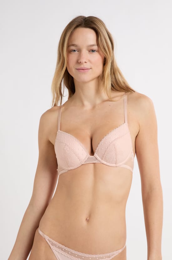 Beha Nr.2 - Diepe push-up met borduurwerk;${refinementColor}