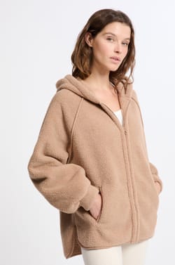 Veste à capuche effet polaire;${refinementColor}