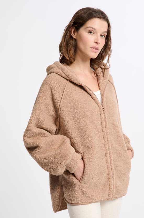 Veste à capuche effet polaire;${refinementColor}