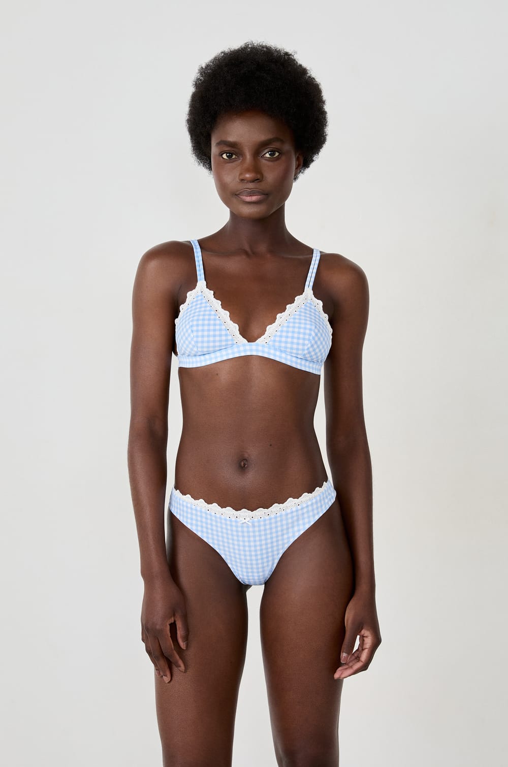 Tanga with embroidery;${refinementColor}