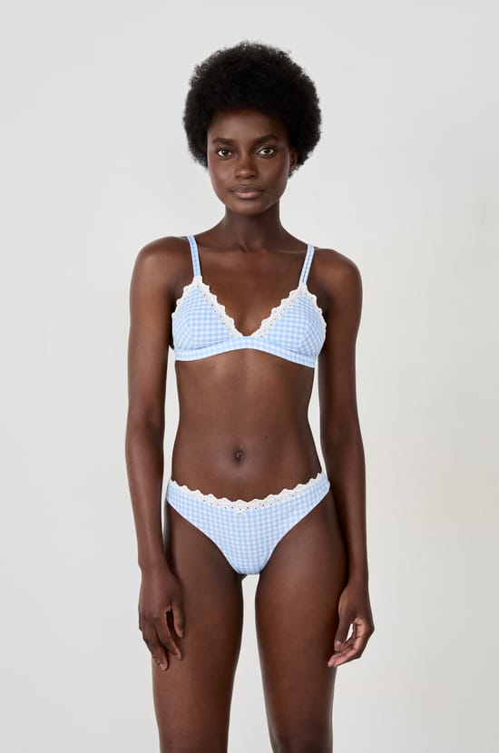Tanga with embroidery;${refinementColor}