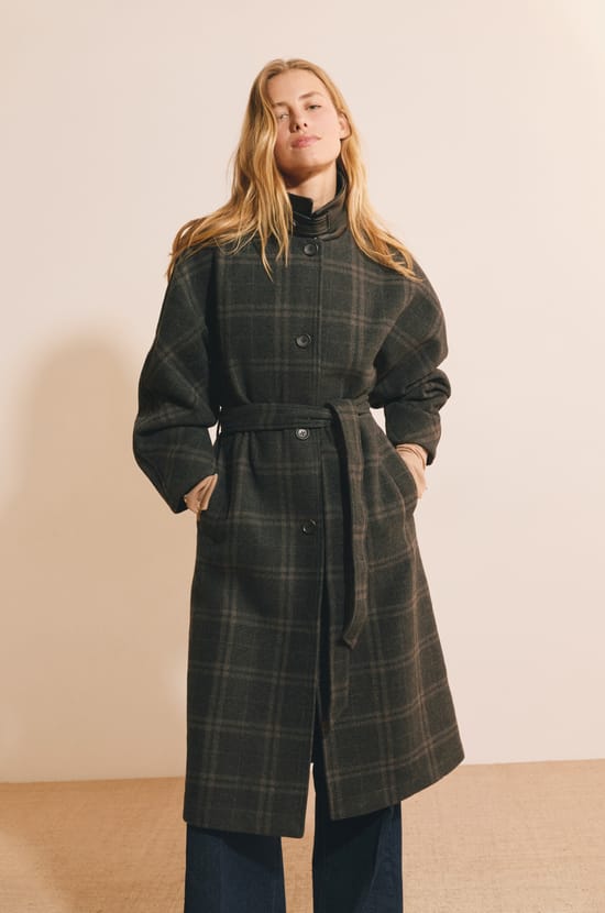 Manteau long &agrave; carreaux avec laine;${refinementColor}