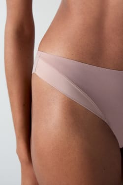 Satin microfibre tanga;${refinementColor}