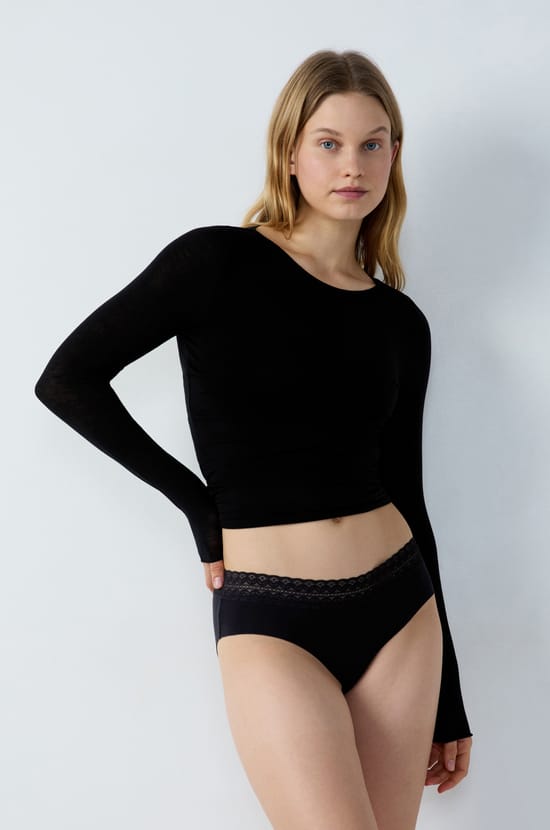 Cotton Boyshort with Back Seam;${refinementColor}