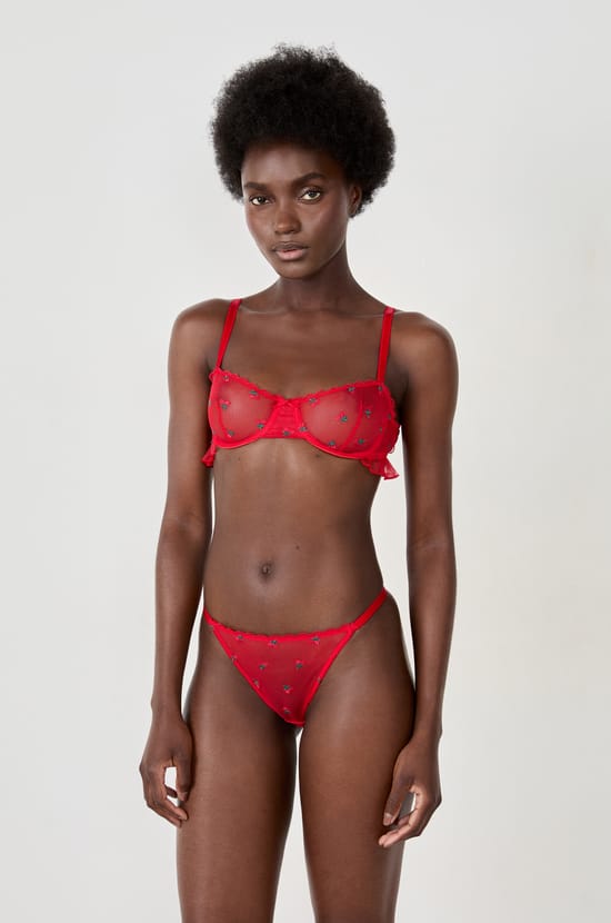 Culotte avec broderie fraise;${refinementColor}