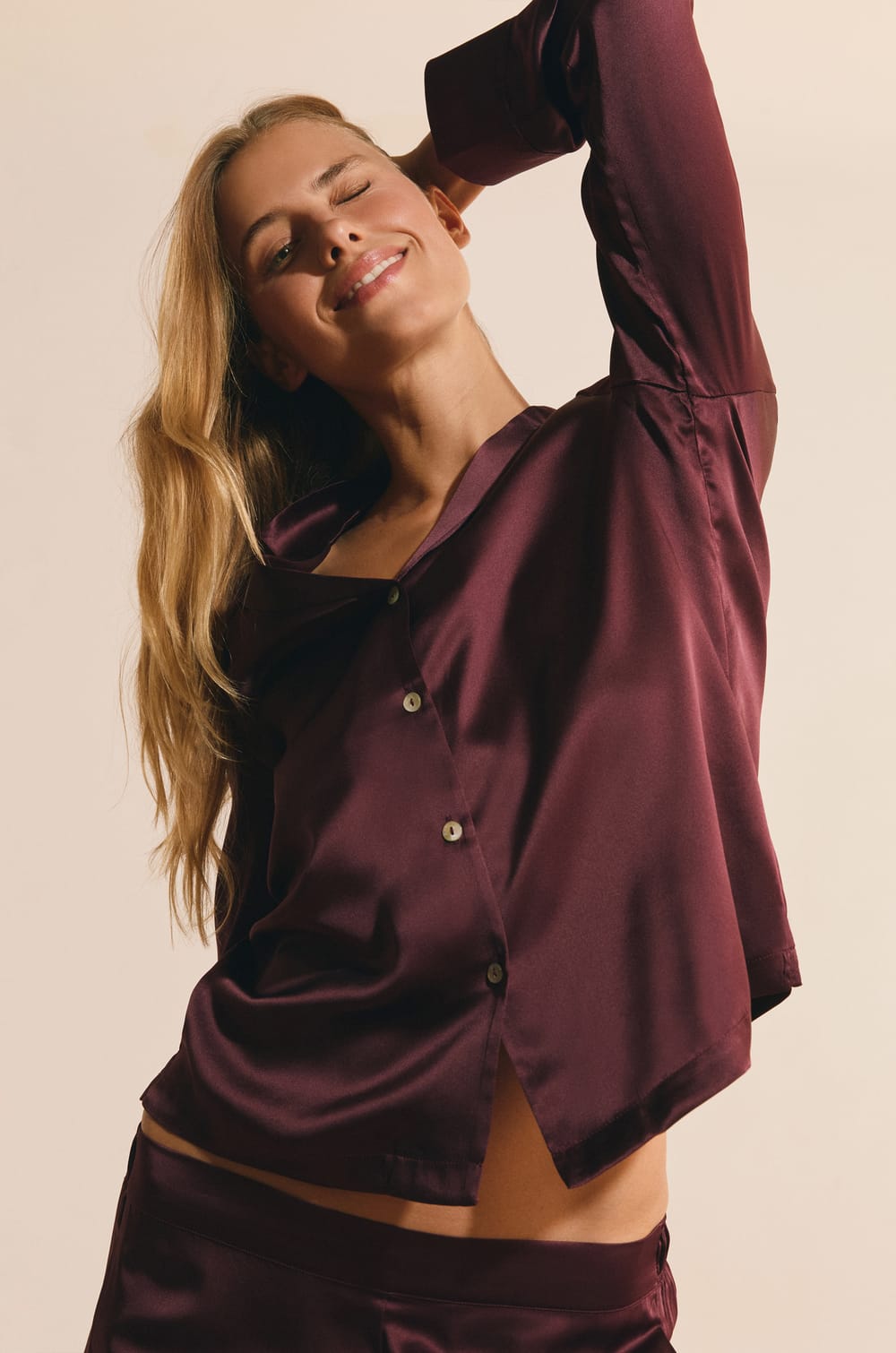 Chemise de pyjama en soie;${refinementColor}