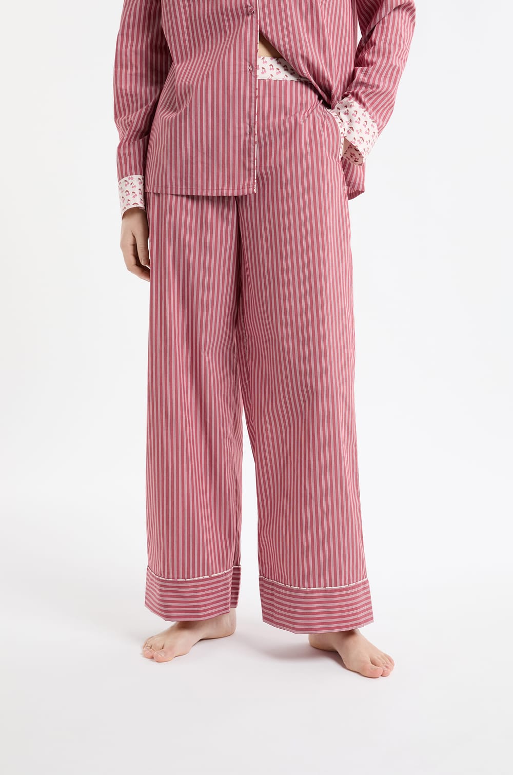 Pantal&oacute;n de pijama a rayas con algod&oacute;n;${refinementColor}