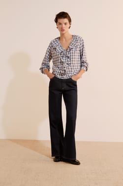 Blouse volant&eacute;e en coton &agrave; carreaux;${refinementColor}