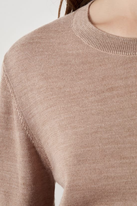 Long-sleeved Wool Sweater;${refinementColor}