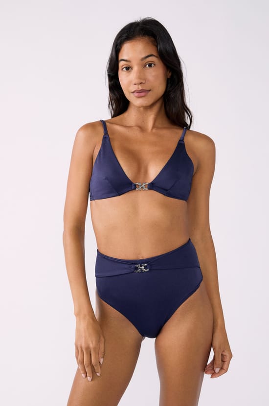Culotte bikini taille haute bas de maillot détail bijou;${refinementColor}