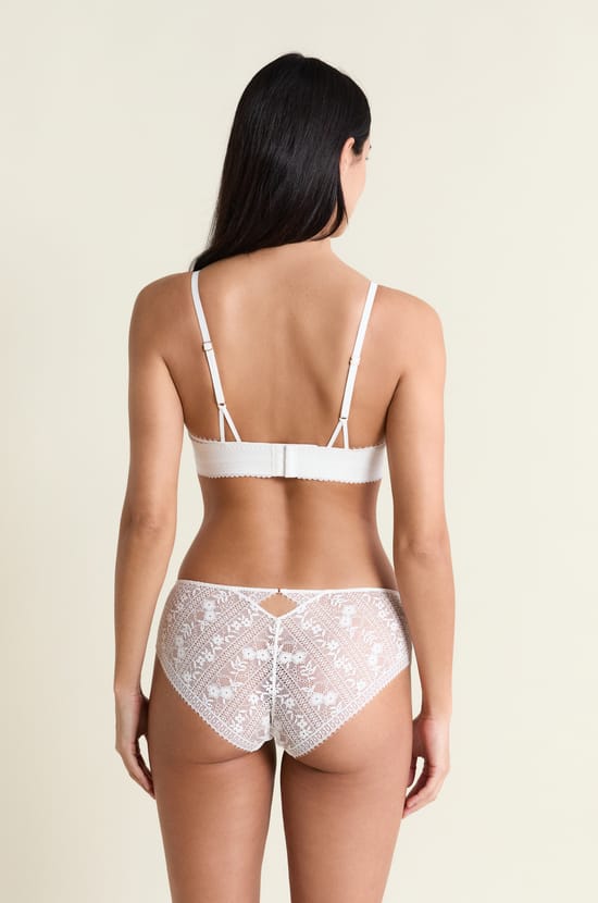 Bra N.8 - The Lace Triangle;${refinementColor}