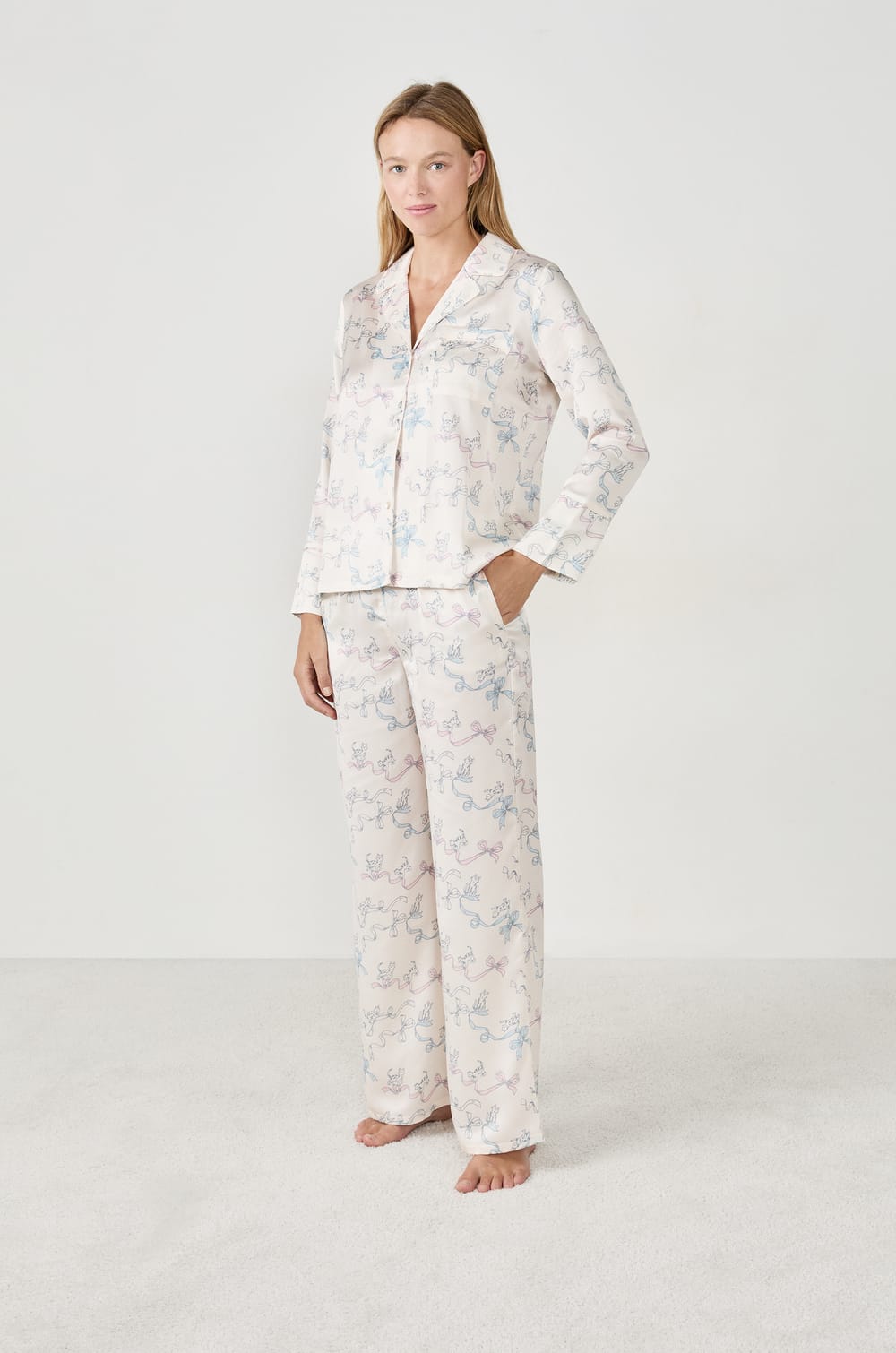 Chemise de pyjama imprimée satinée;${refinementColor}