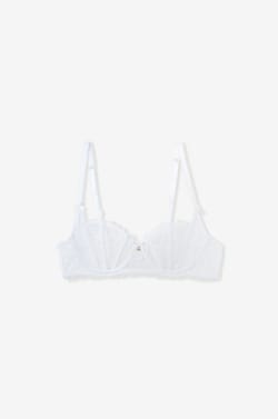 Balconette Bra in Lace;${refinementColor}