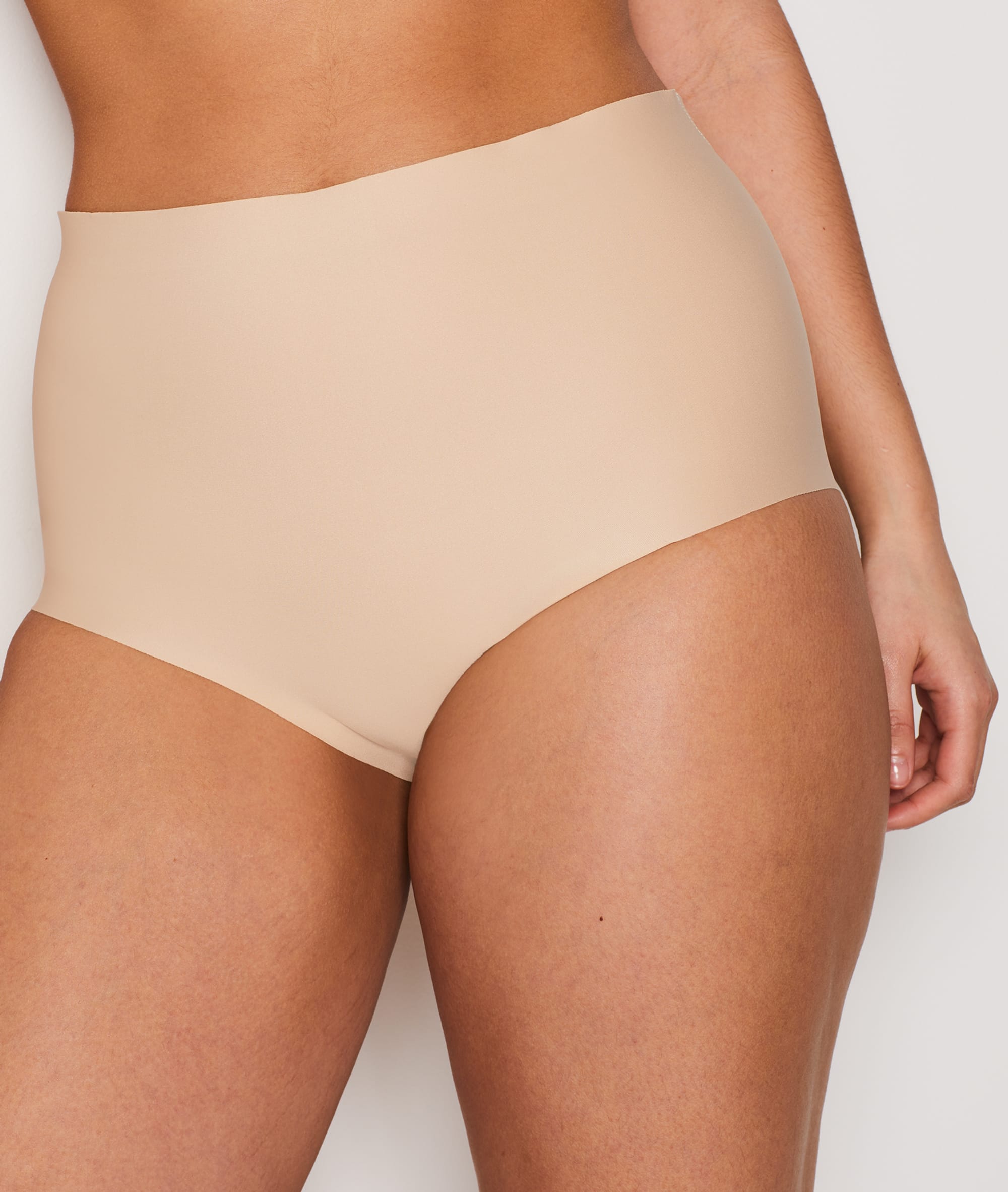 Body Invisible Bye Bra - Lisse, Contrôle Léger Du Ventre, Bonnets Amovibles - Shapewear Pour Femme - Tailles S à XXL, 3 Couleurs - 3