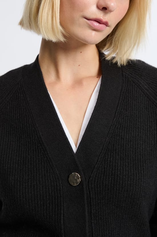 Long-sleeved Cardigan;${refinementColor}